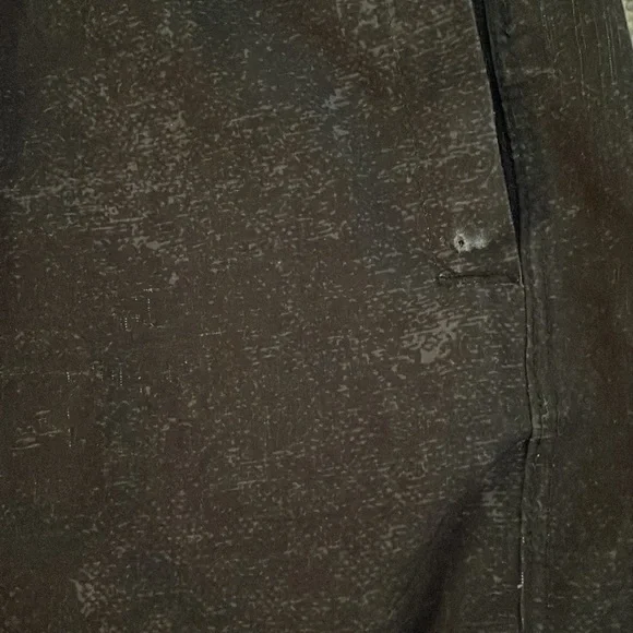 Alphalete unlined shorts medium - Picture 2 of 6